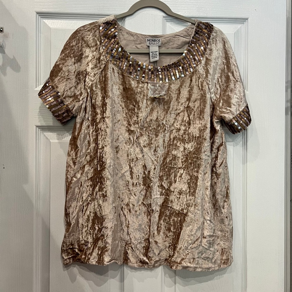 Monroe & Main Blouse Rayon Crushed Velvet Sequin Shimmer Champagne Boho Glam M